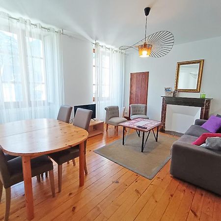 Apartament Le Petit Cerf, T3, Wifi, Cave Bagnères-de-Luchon Zewnętrze zdjęcie