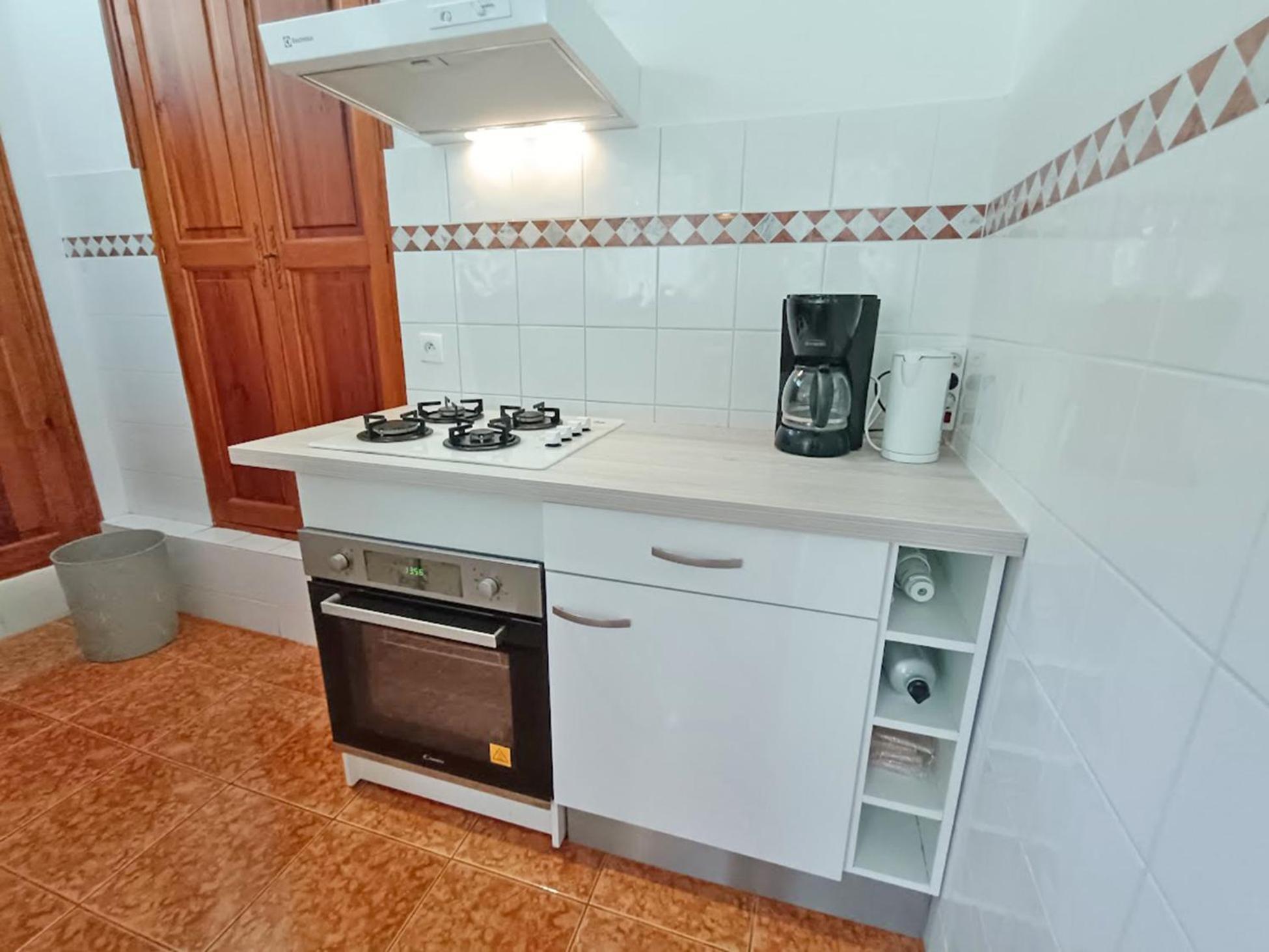 Apartament Le Petit Cerf, T3, Wifi, Cave Bagnères-de-Luchon Zewnętrze zdjęcie
